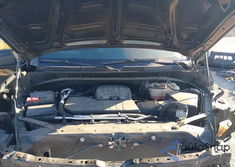 2021 Chevrolet Silverado 1500 2Wd Short Bed Custom z USA, uszkodzony, nr VIN 1GCPWBEK5MZ425234